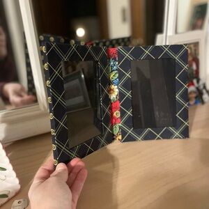 Vera Bradley floral Double Picture Frame 4x6 photos